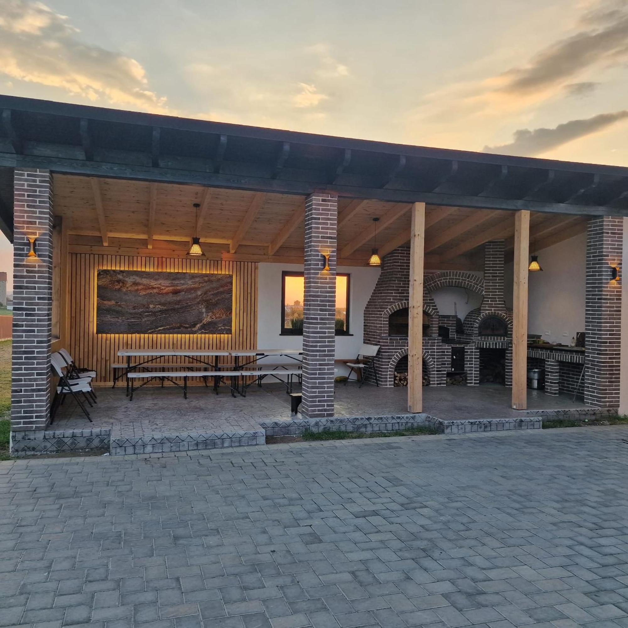 スチャヴァ Sunny Houseヴィラ エクステリア 写真